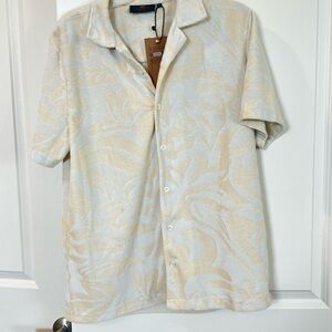 NWT Carry Our Oasdion Beige and White Terry Cloth Short Sleeve Shirt